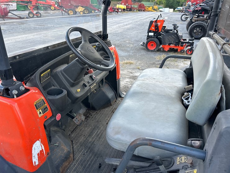kubota-rtv900-image-6