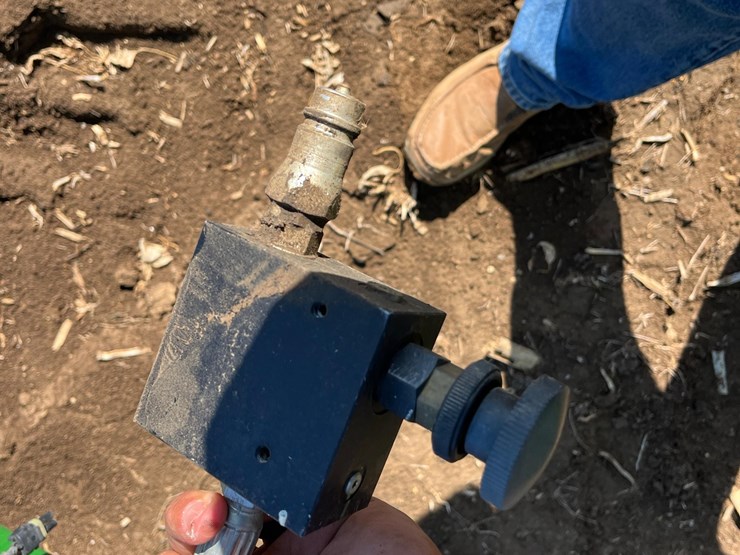 john-deere-1765-image-13