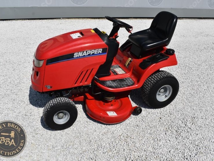 snapper-lt200-image-2