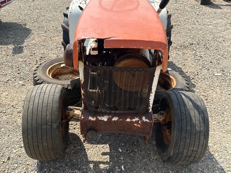 john-deere-110-image-2
