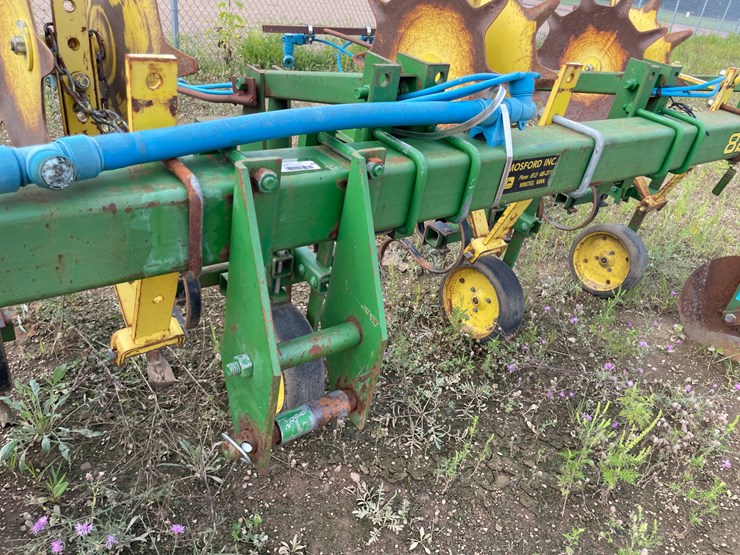 john-deere-825-image-14