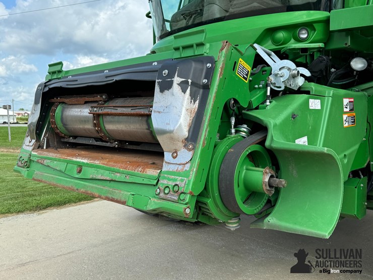 2014-john-deere-s690-image-9
