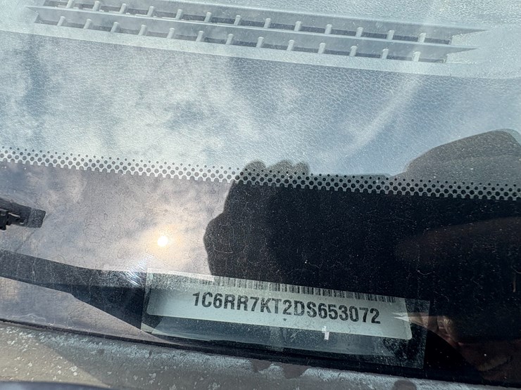 2013-dodge-ram-1500-image-56