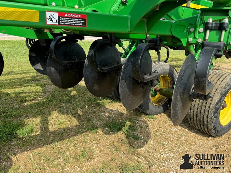 2015-john-deere-2730-image-15