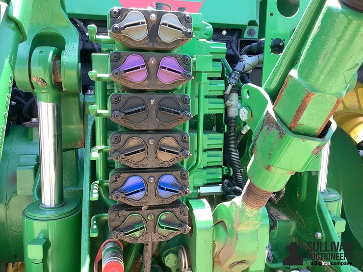 2020-john-deere-8rx-370-image-19