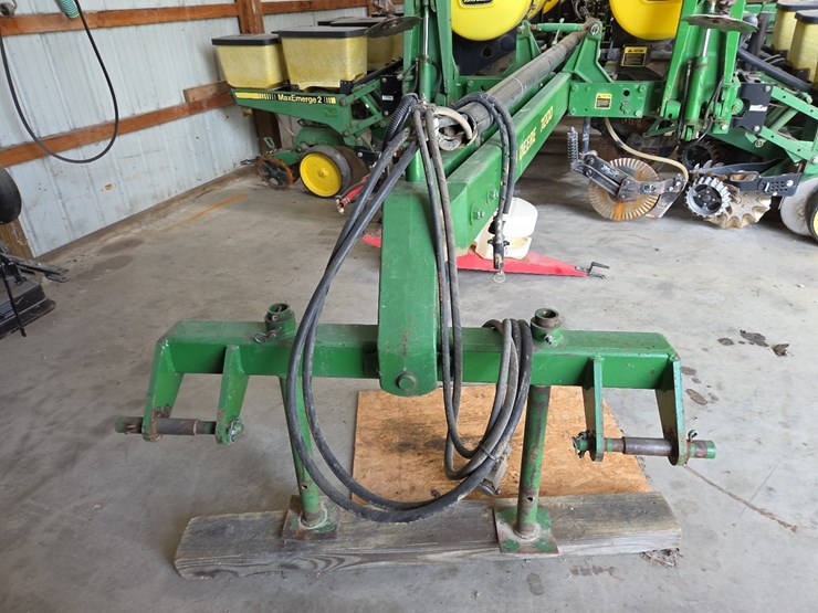 john-deere-7200-image-3