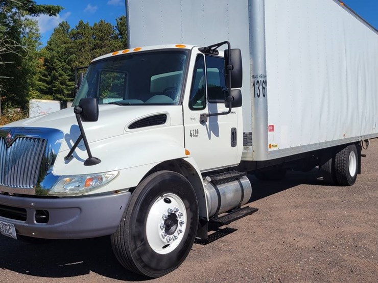 2007-international-durastar-4200-image-1