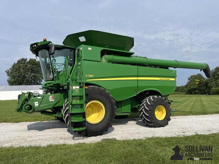 2018-john-deere-s780-image-1