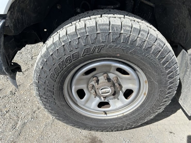 2016-ford-f350-sd-image-9