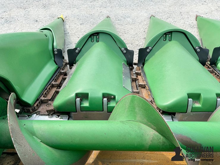 2013-john-deere-612c-image-15