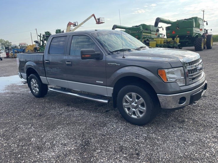 2013-ford-f150-xlt-image-3