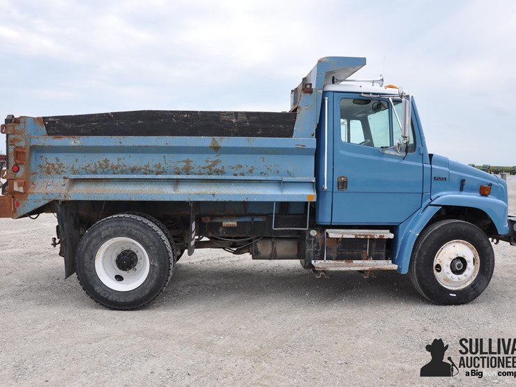 1994-freightliner-fl70-image-4