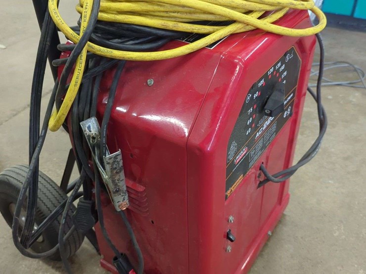 lincoln-electric-ac-225-arc-welder-image-4