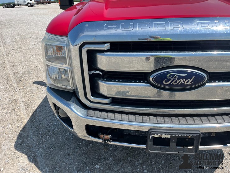 2013-ford-f250-lariat-image-10