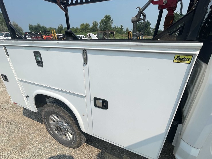 2019-ford-f350-xlt-image-20
