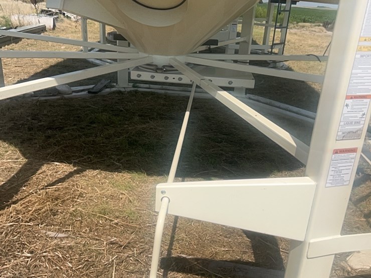 concept-5,000-bushel-hopper-bin,-fully-equipped-with-agi-grainguard-bin-fan-with-7.5-hp-three-phase-electric-motor-image-35