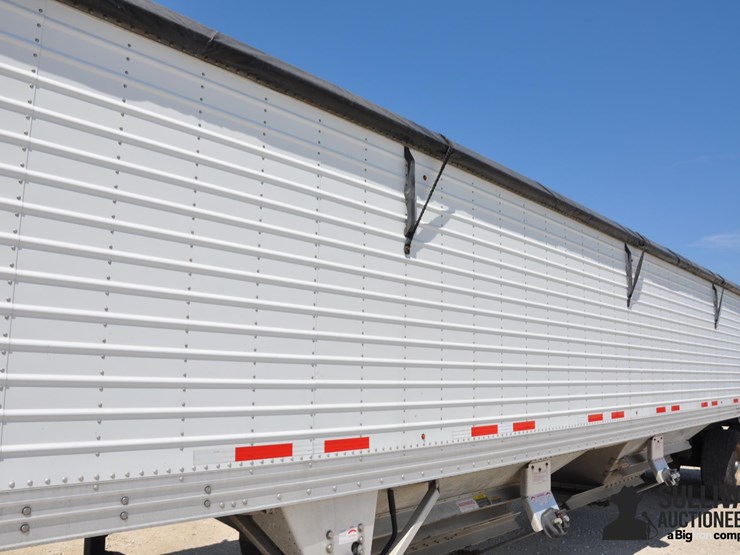 2017-timpte-42'-hopper-image-20