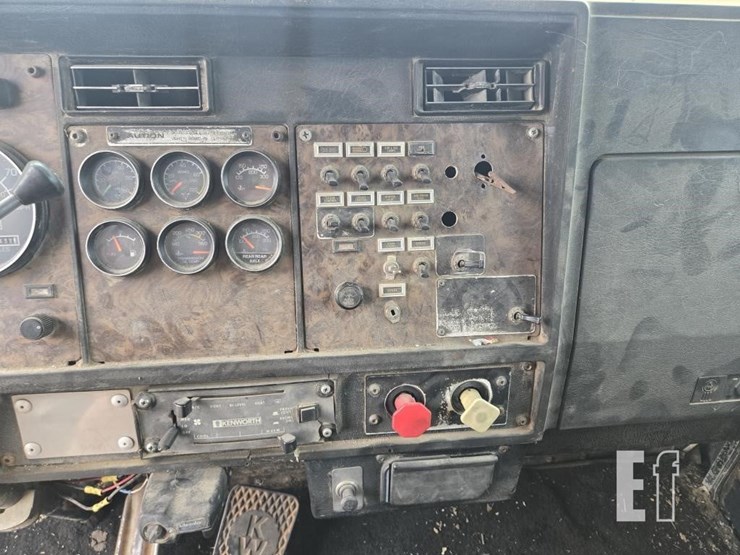 1989-kenworth-t600-image-25