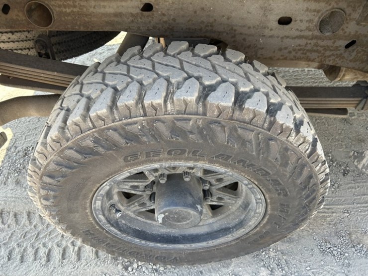 2003-chevrolet-silverado-1500hd-image-32