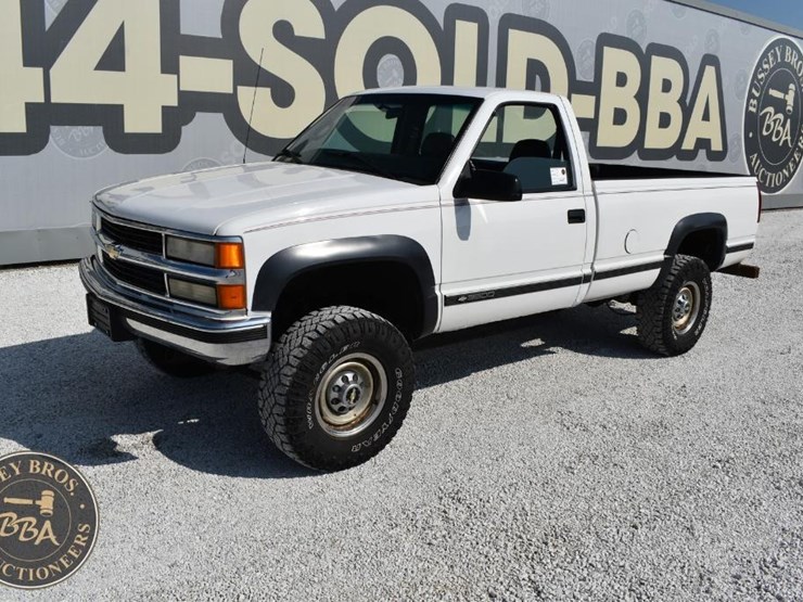 1999-chevrolet-3500-image-1