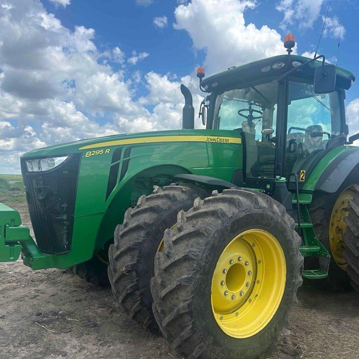 JOHN DEERE 8295R