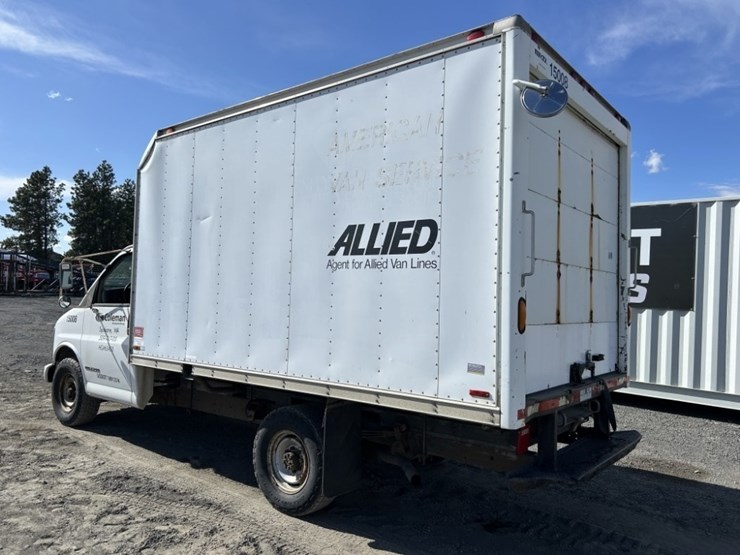 1998-gmc-3500-image-3