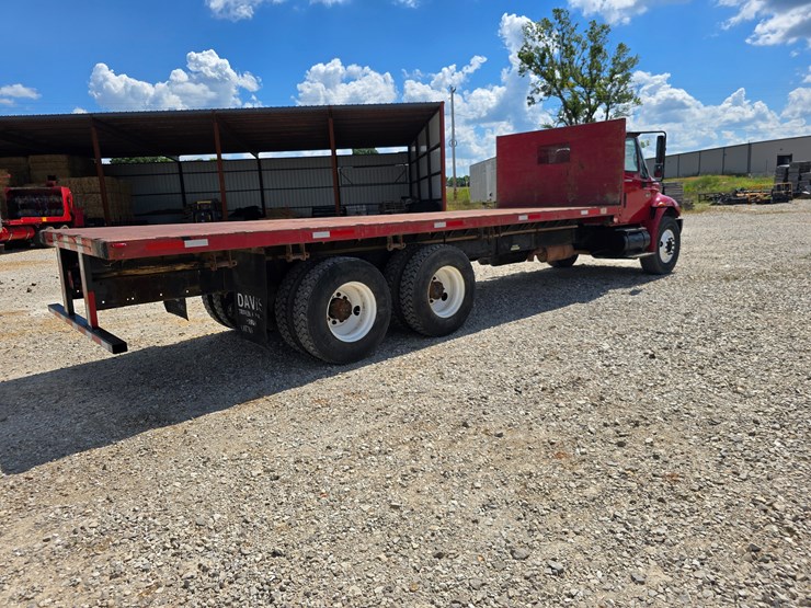 2003-international-durastar-4400-image-33