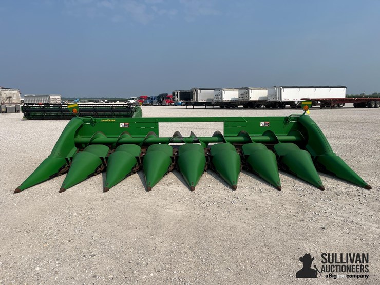2008-john-deere-608c-image-2