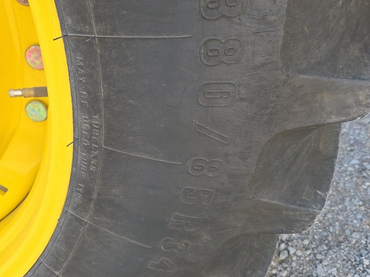 john-deere-8310-image-16