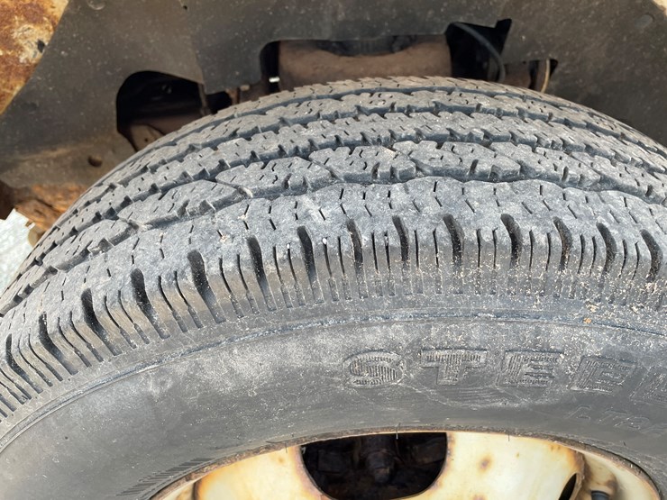 2004-chevrolet-express-g3500-image-12