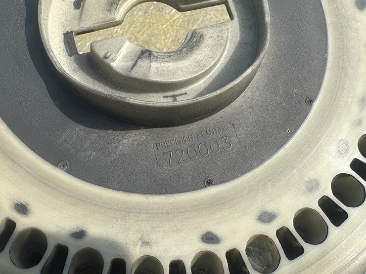 john-deere-1720-image-14