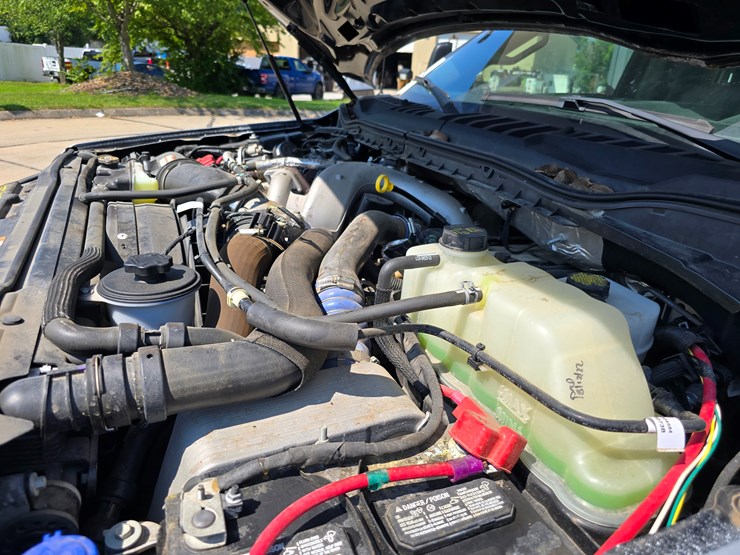 2022-ford-f600-image-75