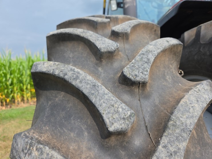 2003-cih-mx255-mfwd-tractor-image-36