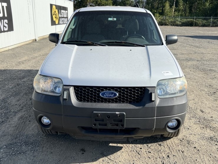 2007-ford-escape-image-8