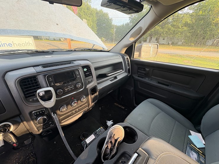 2016-dodge-ram-1500-image-46