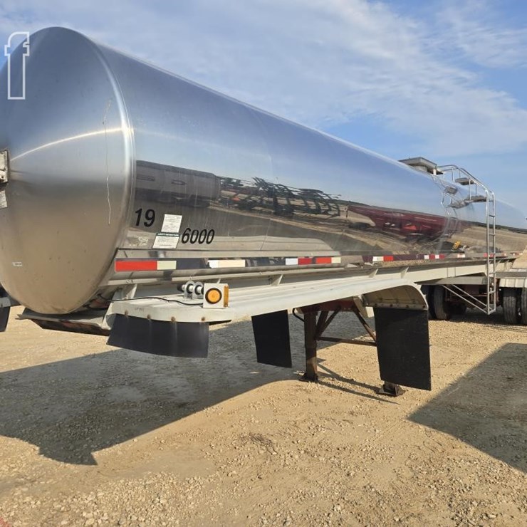 1994 STAINLESS WALKER