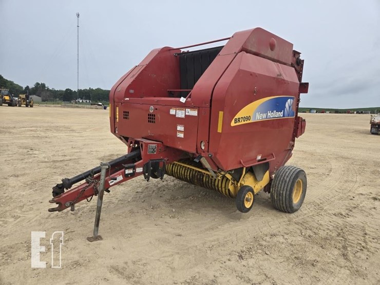 new-holland-br7090-image-1