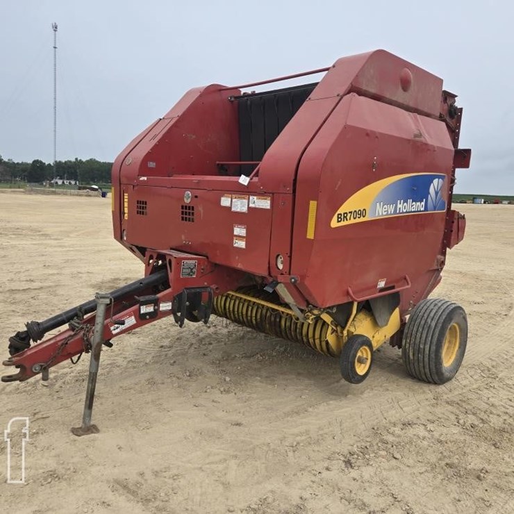 NEW HOLLAND BR7090
