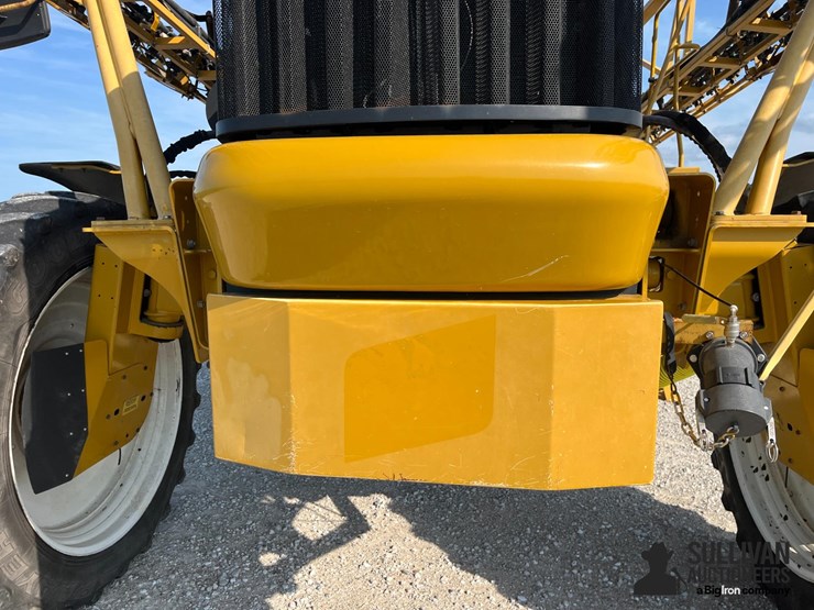 2009-ag-chem-rogator-ss1084-image-13