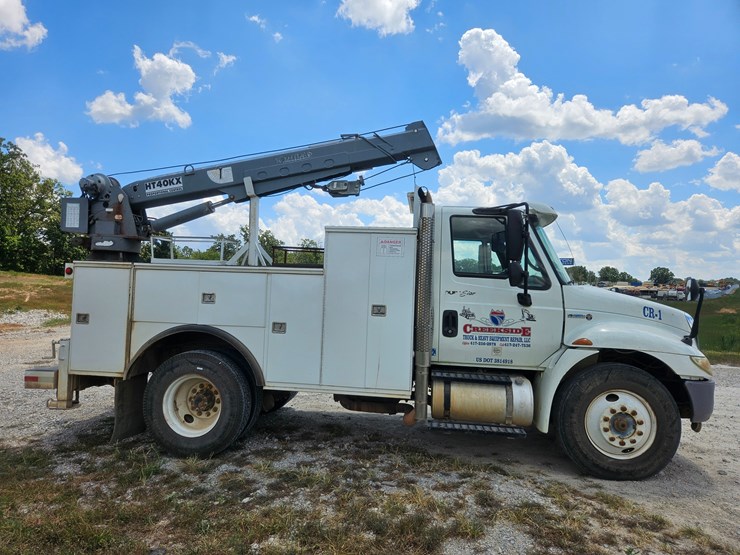 2008-international-durastar-4300-image-20