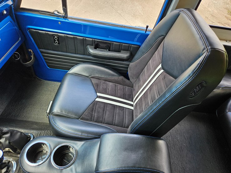 1974-ford-bronco-image-59