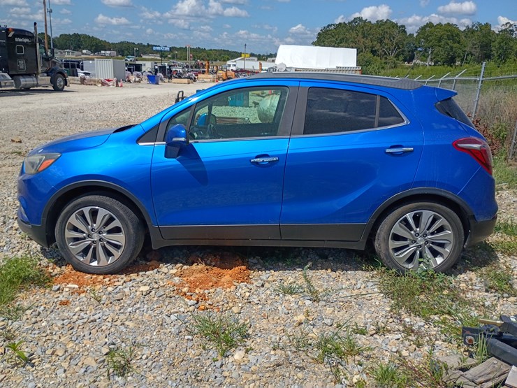 2017-buick-encore-image-3