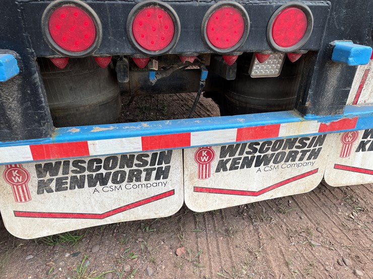 2005-kenworth-t800-image-35