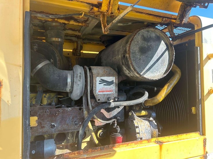 komatsu-wa250-image-19
