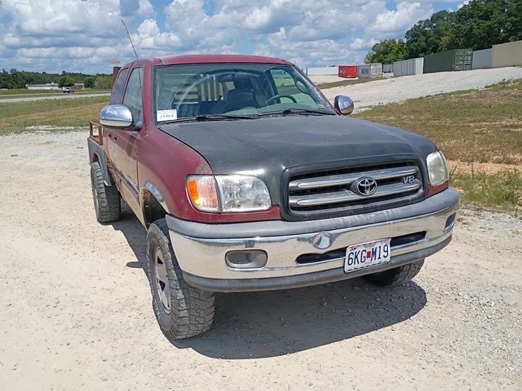 2002-toyota-tundra-image-14