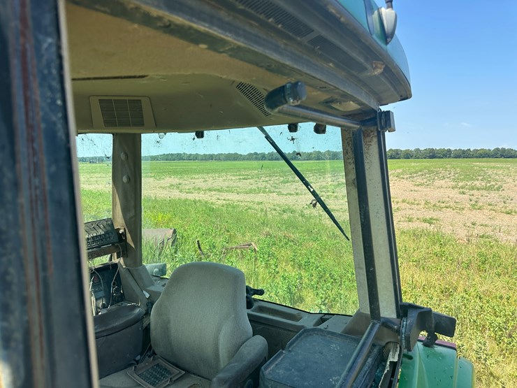 2000-john-deere-8410t-image-69