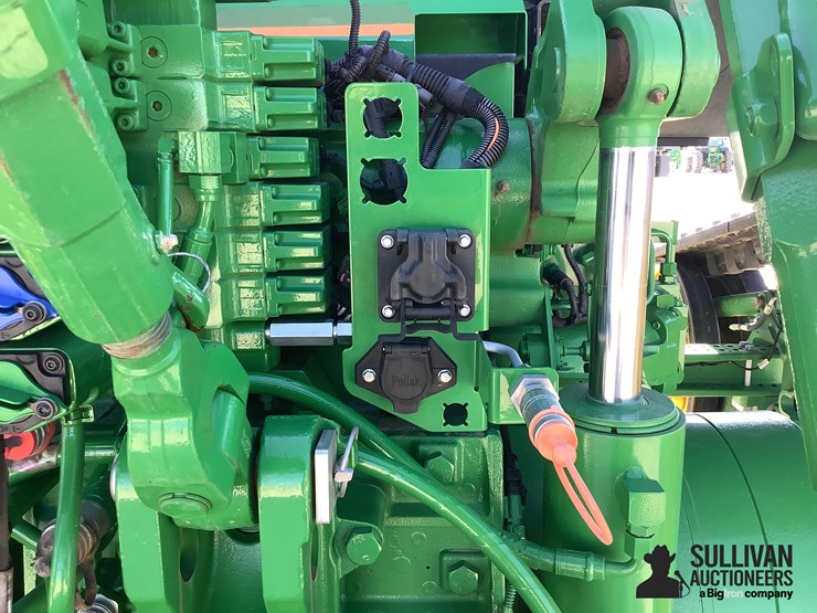2023-john-deere-8rt-370-image-14