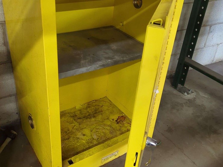 justrite-fire-cabinet---35"-x-23"-x-18"-image-2