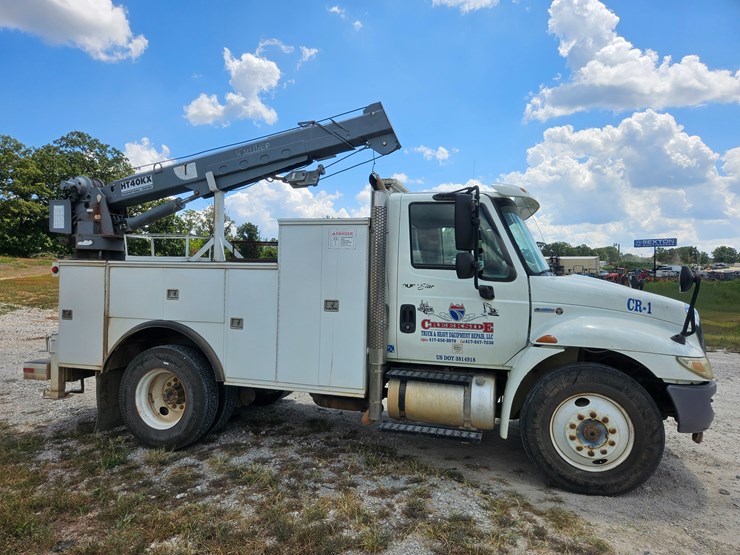2008-international-durastar-4300-image-21