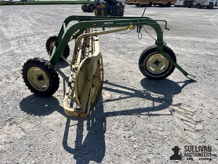 john-deere-670-image-3